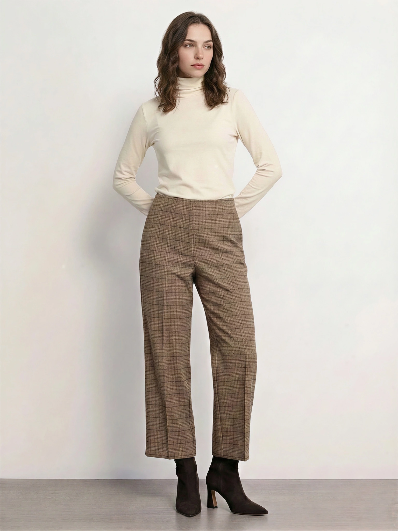 Водолазка молочного цвета из смесового хлопка